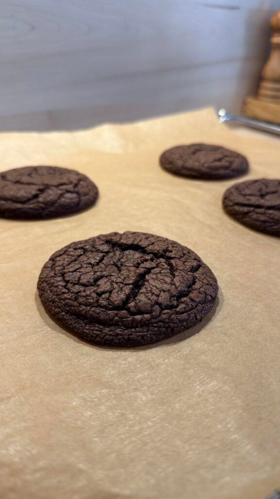 my kitchen now smells like warm butter, sugar and chocolate