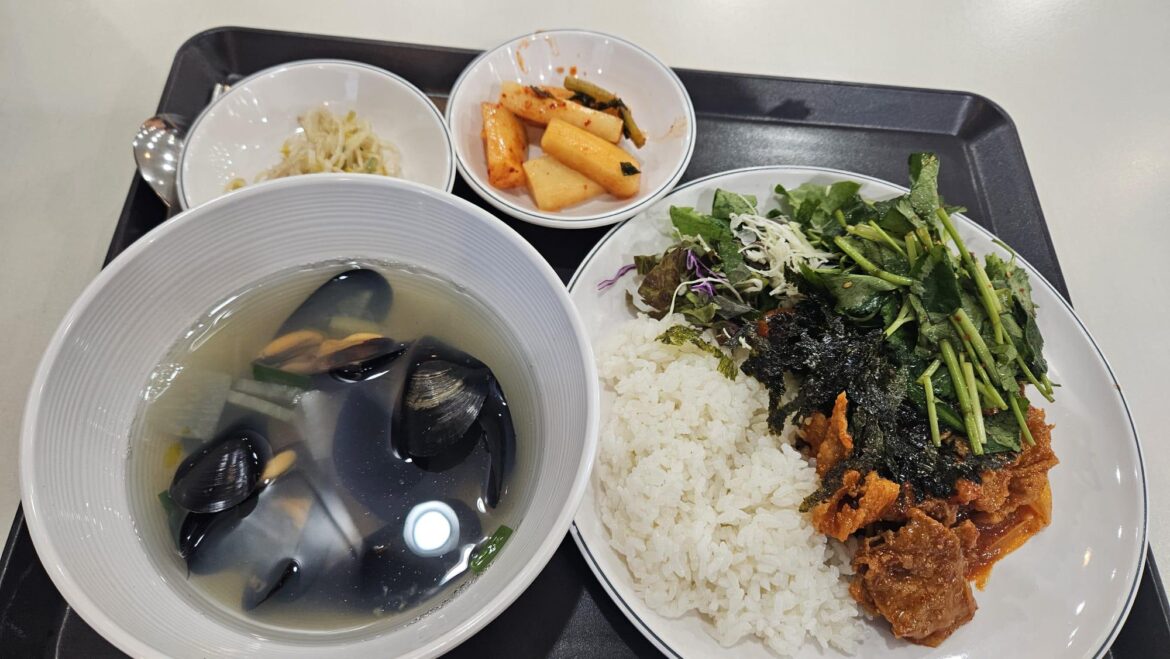 6500 won University Canteen Lunch