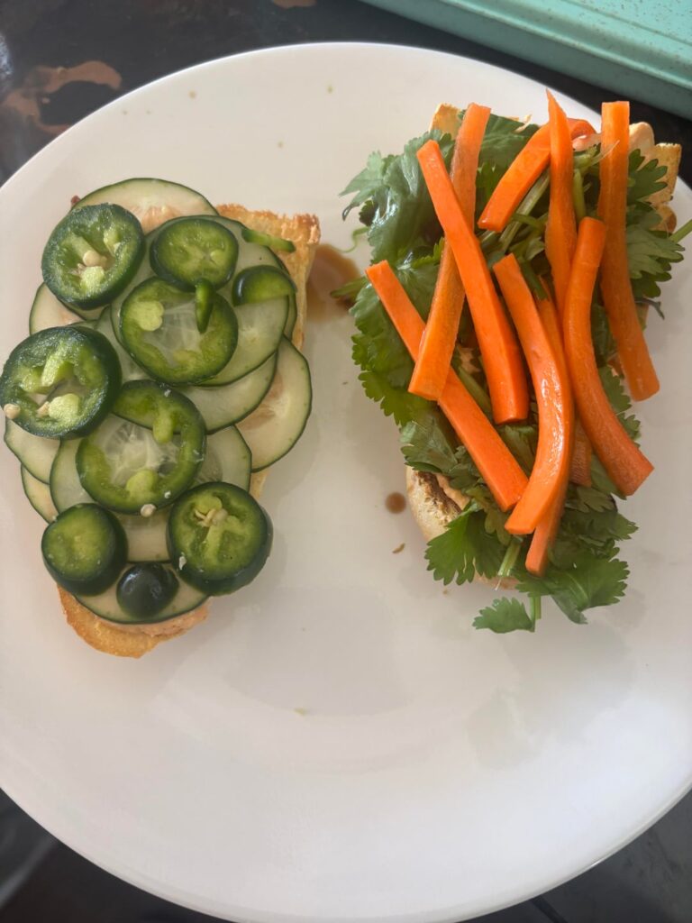 Turkey banh mi with celery and buffalo dip, 329 calories
