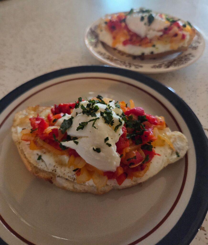 I love the blank pallet of an egg on toast.