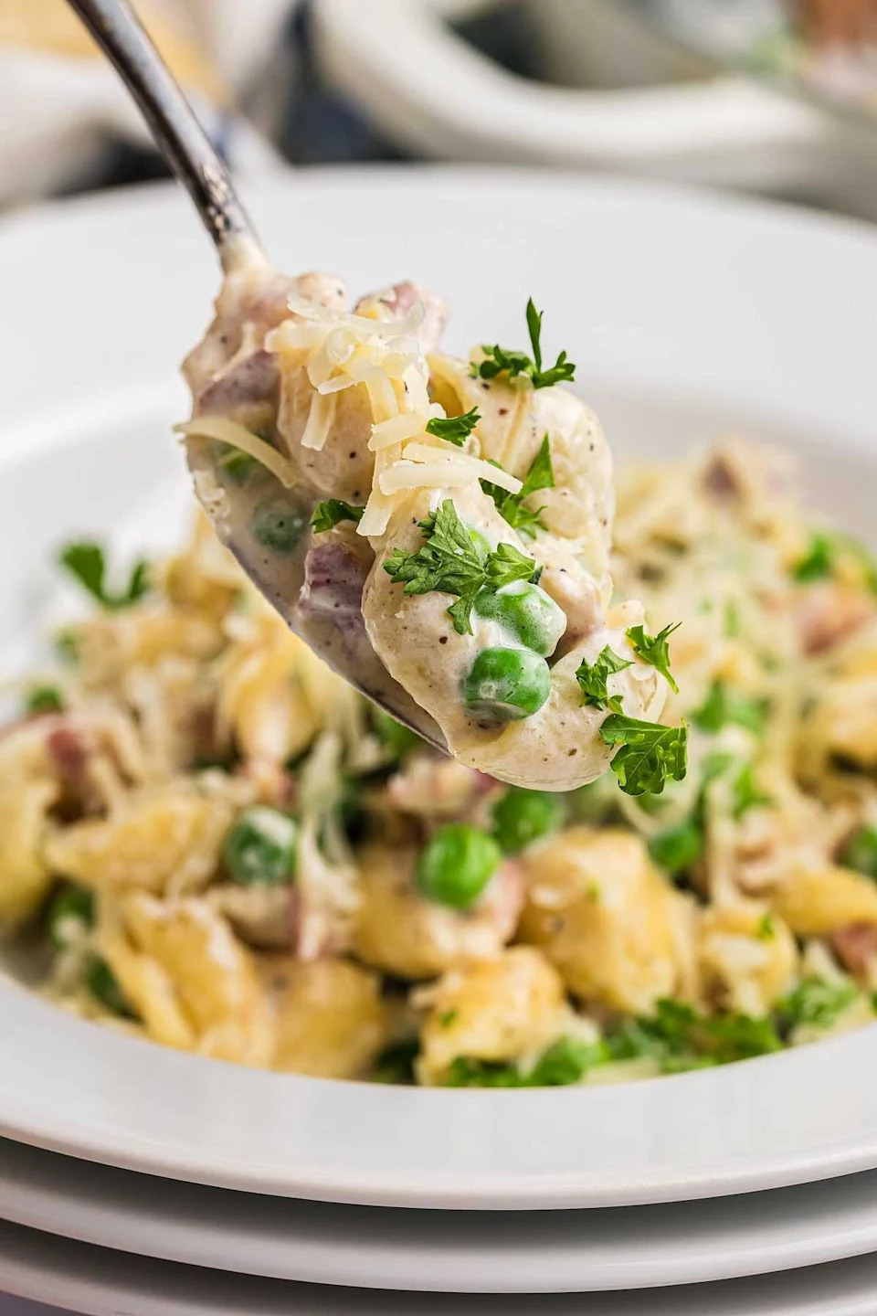 Pancetta Pea Pasta - Photo Credit: xoxoBella.