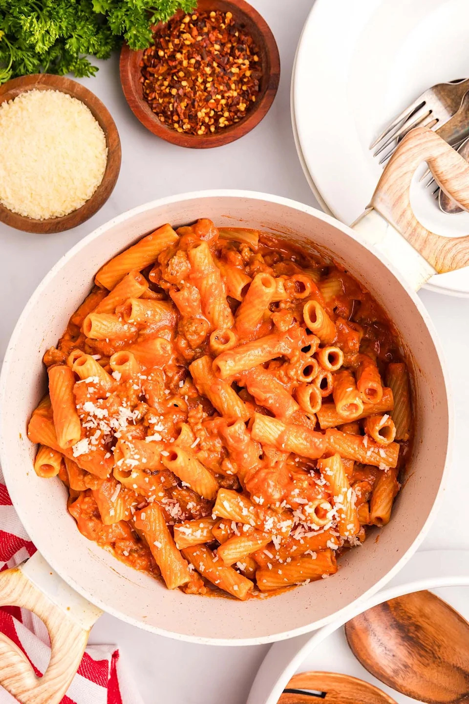 Pasta alla Zozzona - Photo Credit: xoxoBella.