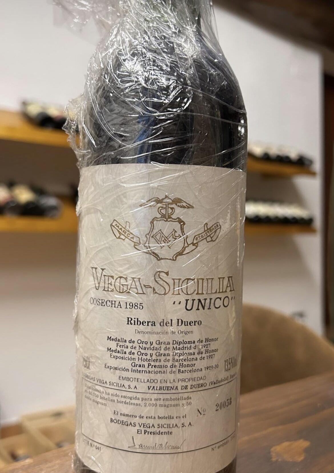 Anyone in NYC interested in a back-vintage Vega Sicilia night (late March)?