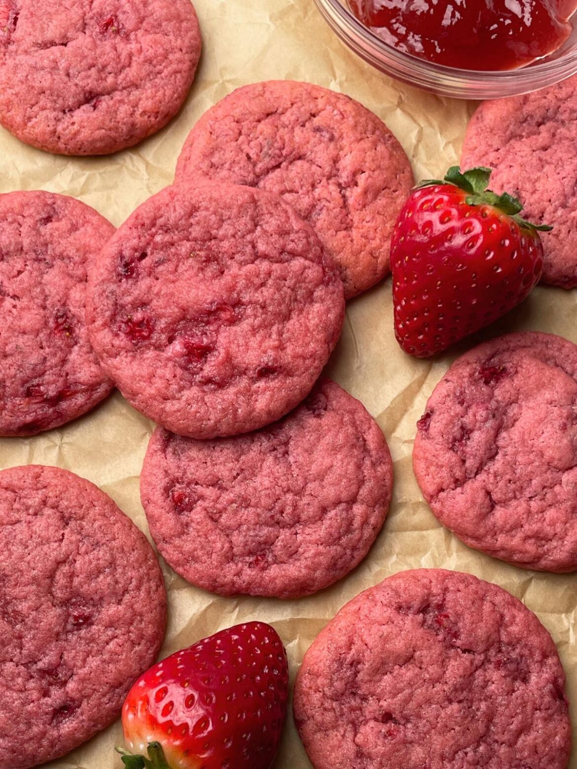 Vegan Strawberry Cookies