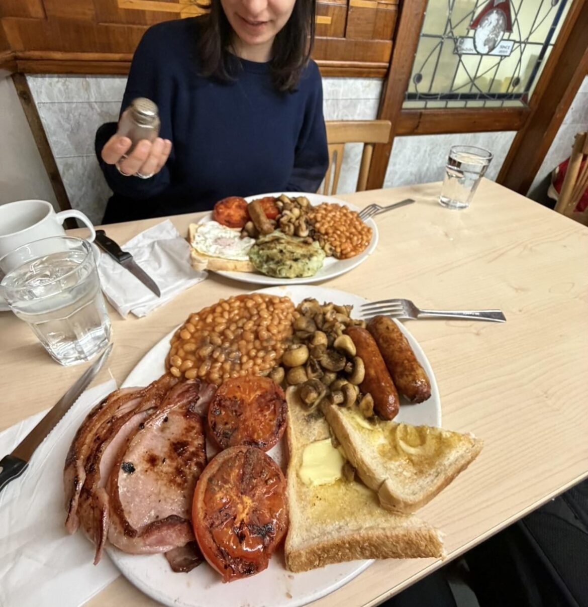 E Pellicci – Bethnal Green, London – £14.20 E Pellicci - Bethnal Green, London - £14.20