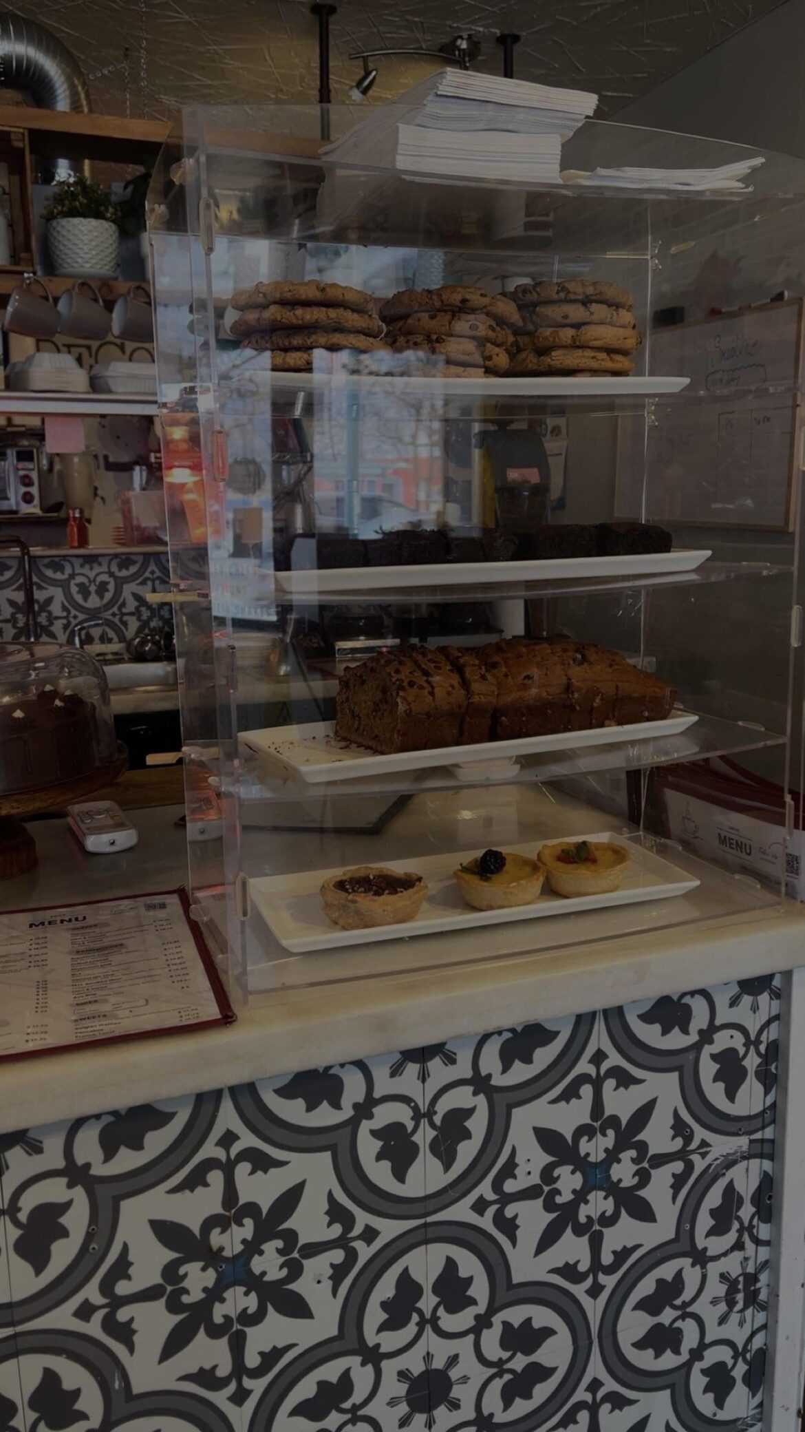 love this new cafe 😃