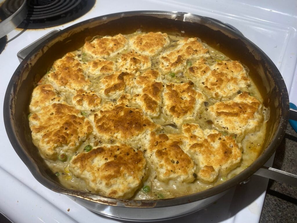 Vegetable pot pie with biscuit crust