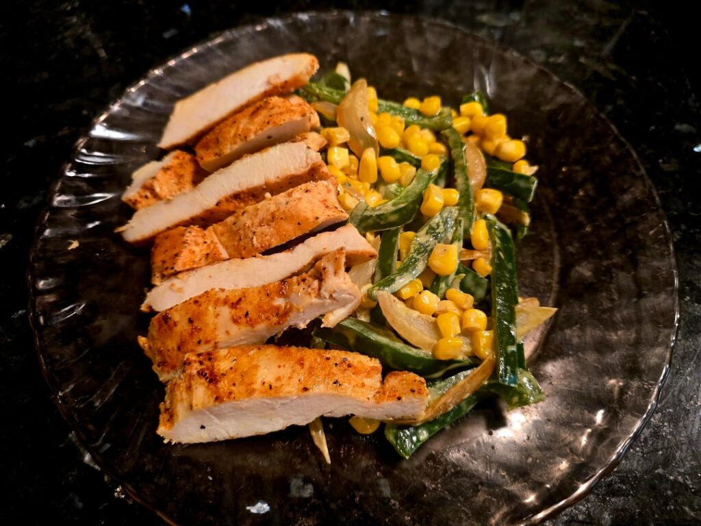 My super tasty, feels like I'm cheating <300 cal lunch