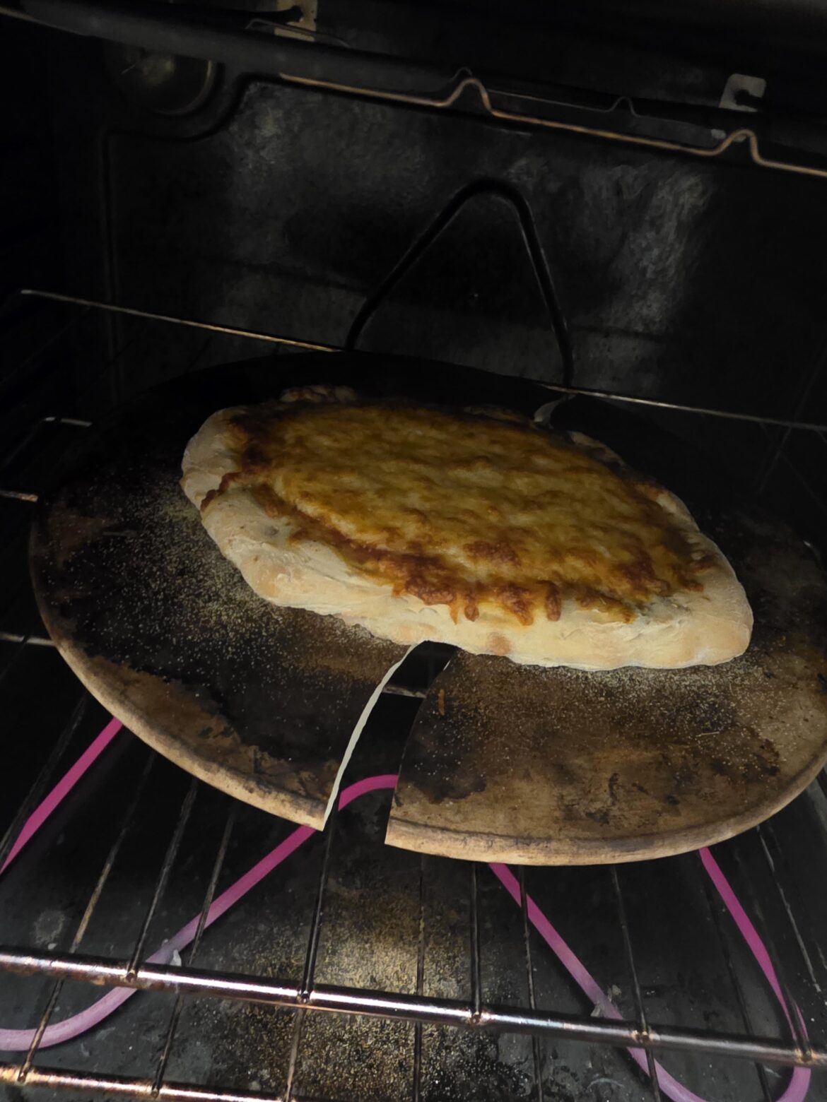 MY PIZZA STONE 👀😭 11 YEARS!