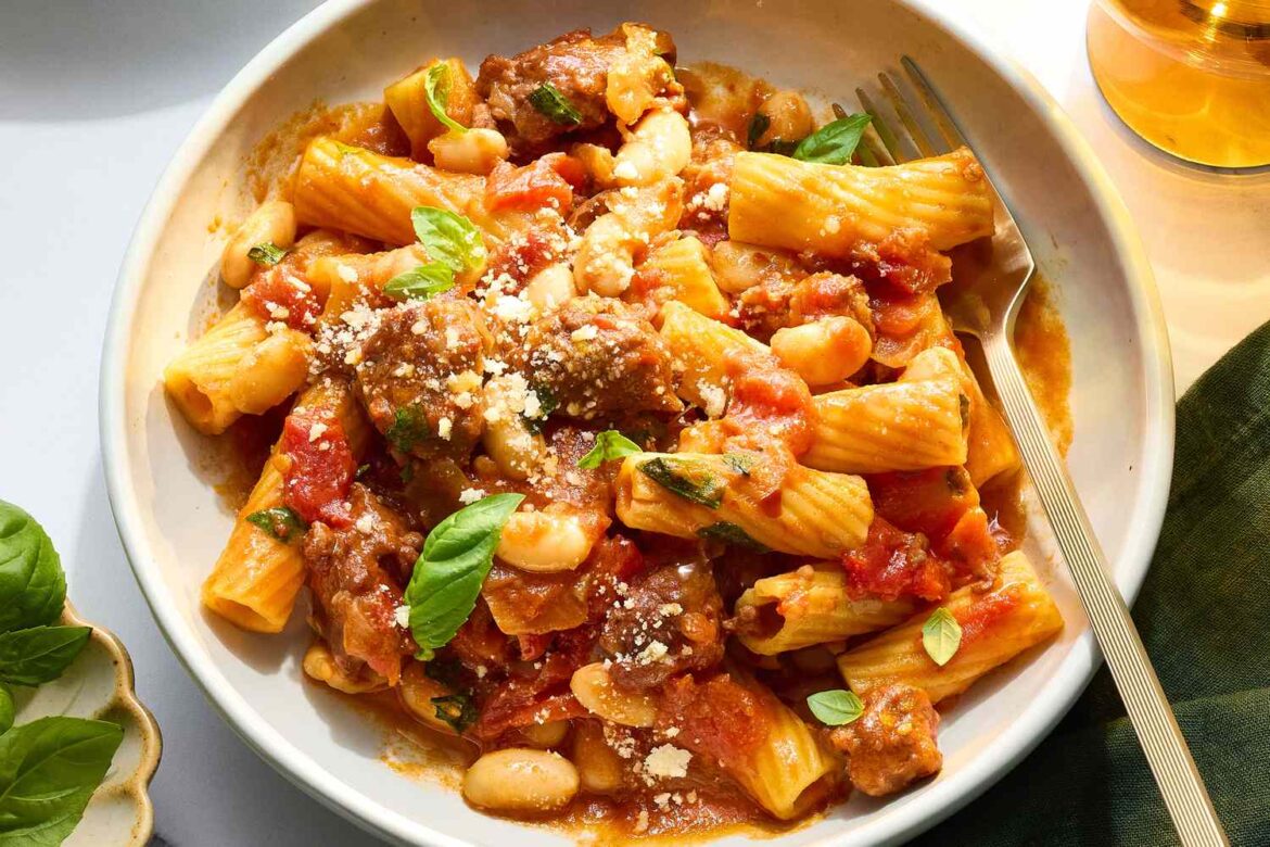 Rigatoni with Spicy Sausage and Cannellini Beans Recipe