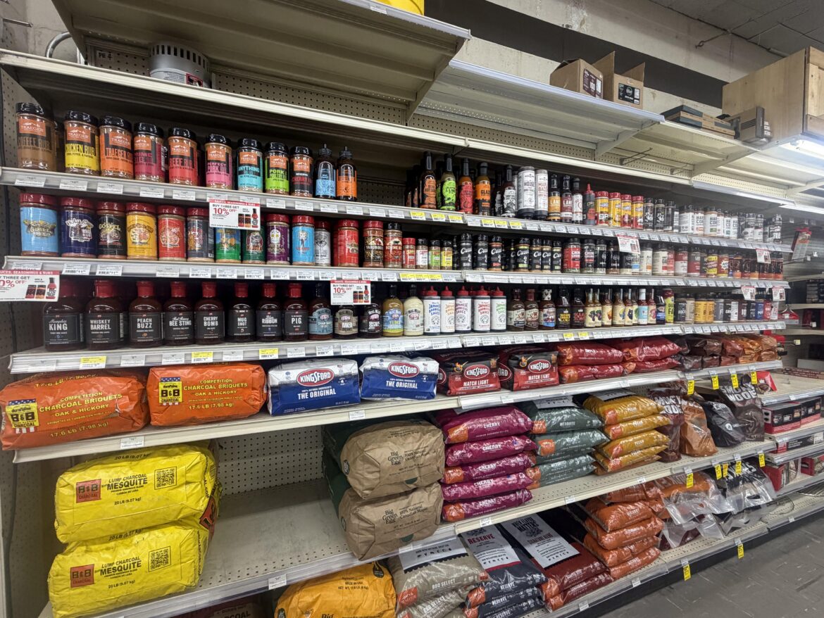 Ace Hardware, who-da-thunk