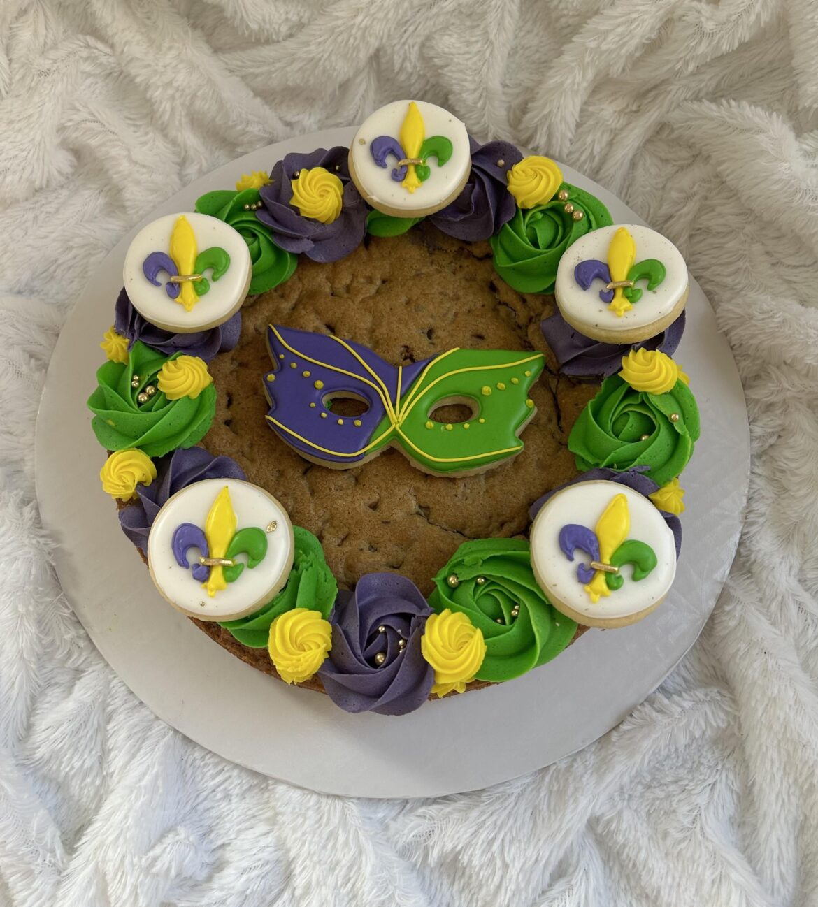Mardi Gras cookie cake!