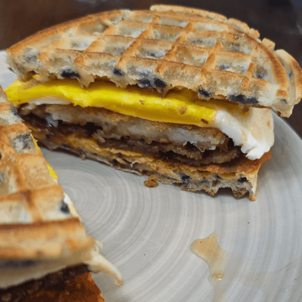 Eggo sando