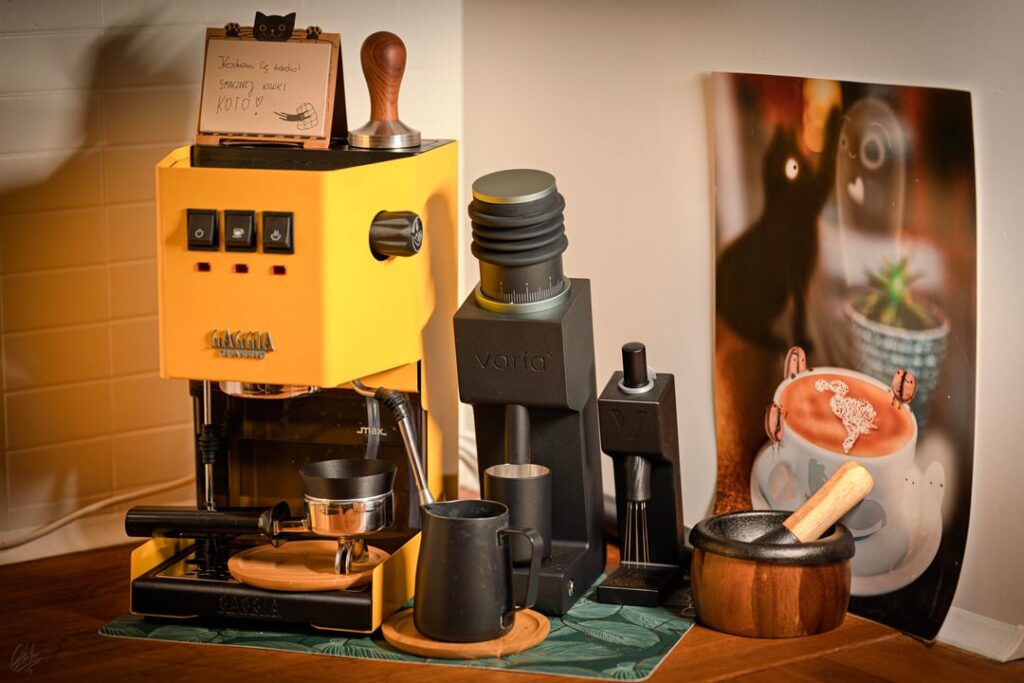 Happy to join true espresso, I'm already stunned by taste after switching from DeLonghi Eletta to this setup