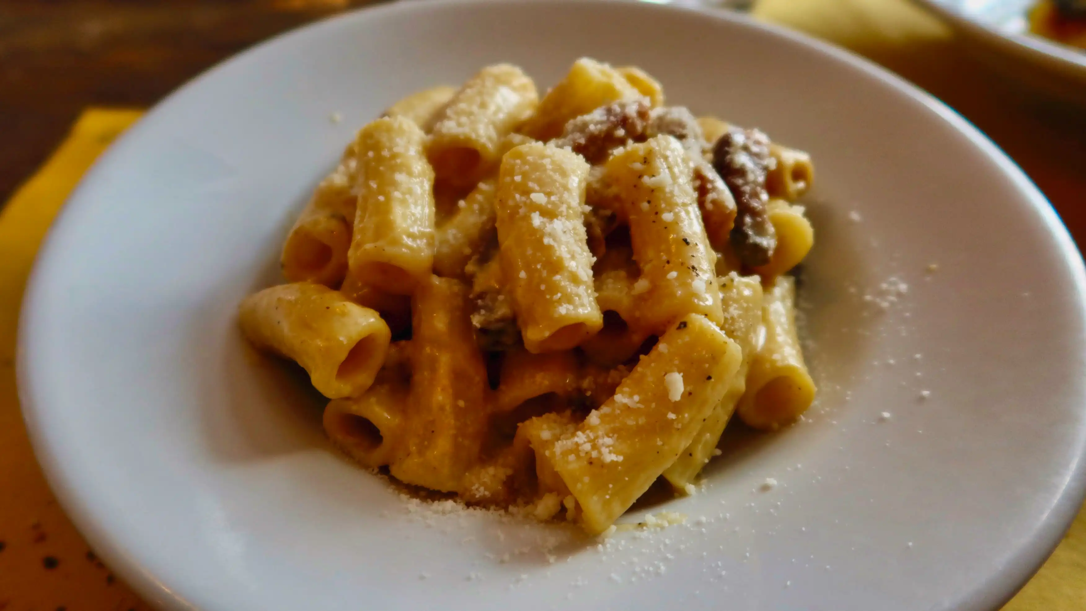 trattoria pennestri - carbonara