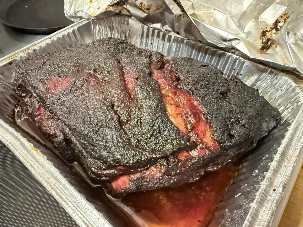 Pork shoulder on a 22” Weber kettle with a “tip top temp”