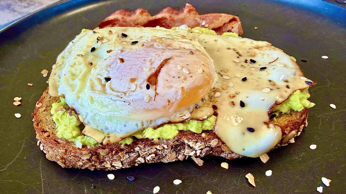 Avocado Egg toast