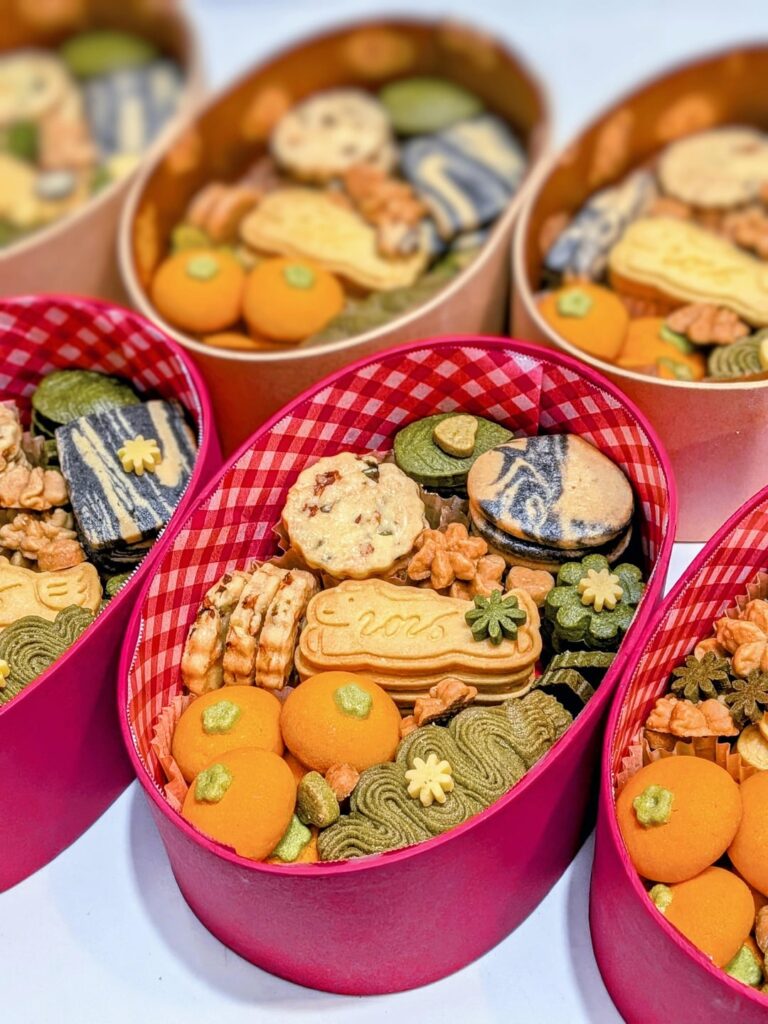 Cookie boxes for Lunar New Year 🎊