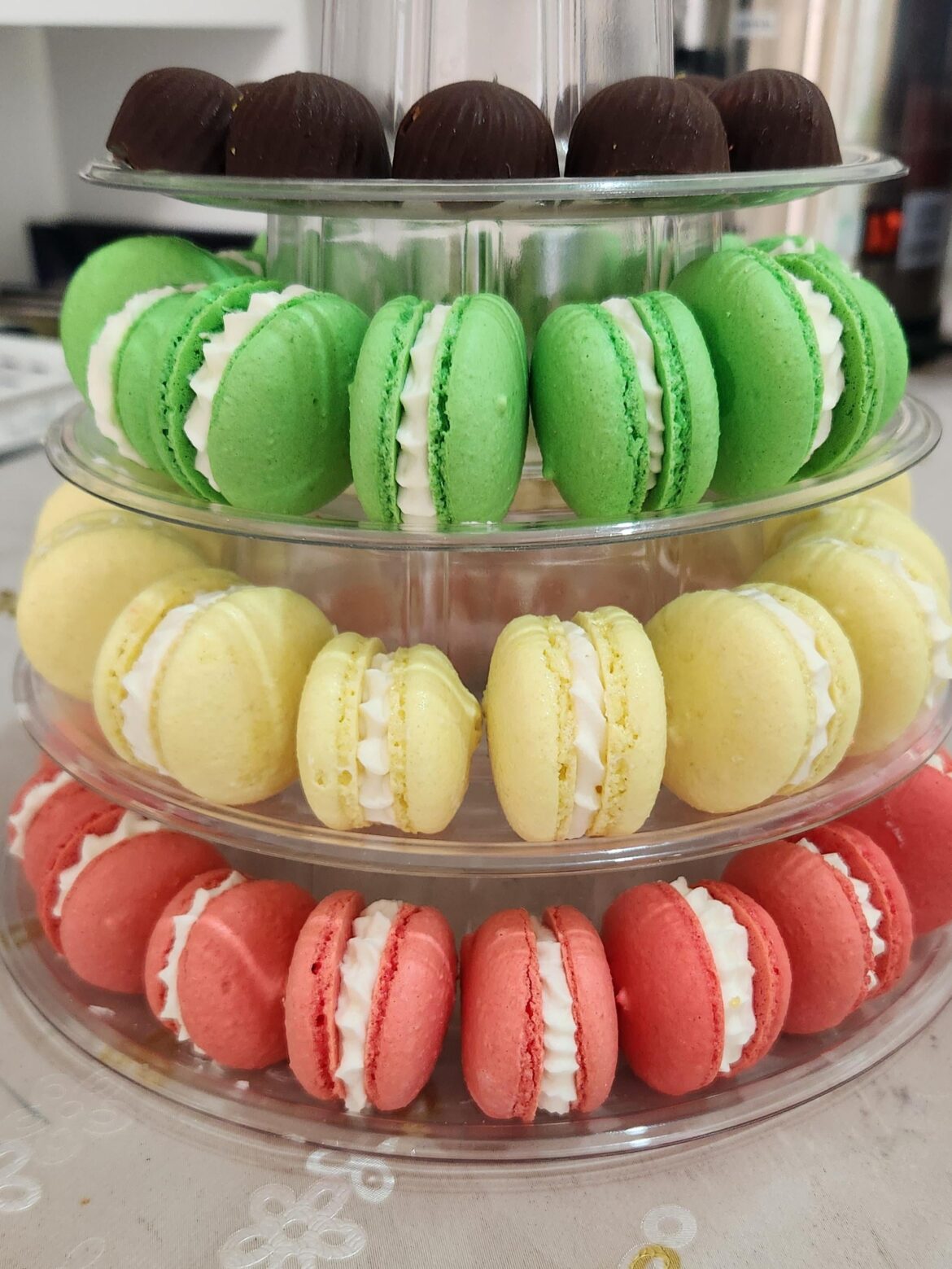 [Homemade] Three Colors Macarons Tower