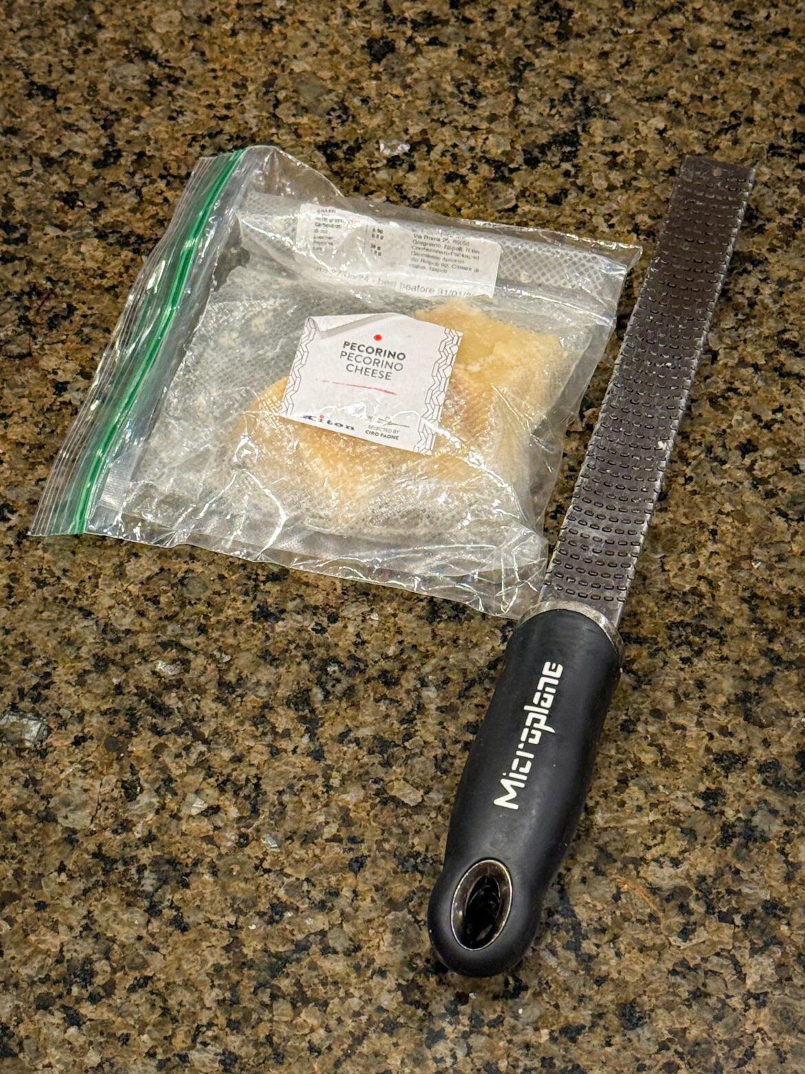 PSA: These two are a God-tier team. MAXIMUM flavor for your veggie dish for trivial calories!