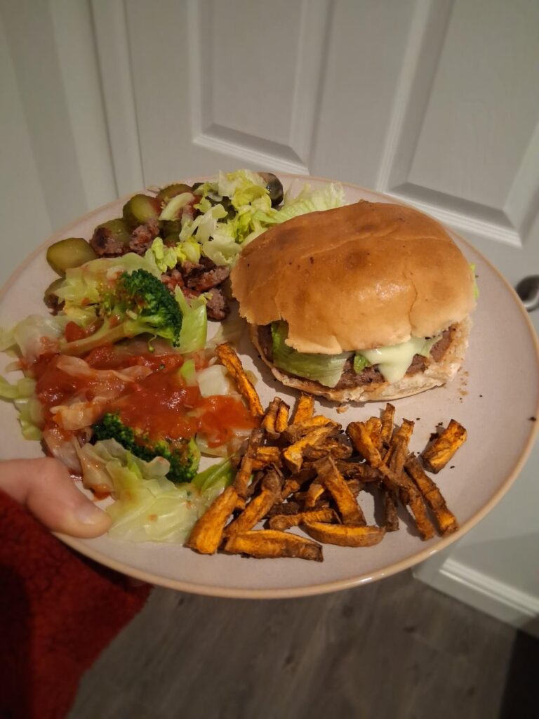 same calories as a mcdouble for the whole plate!