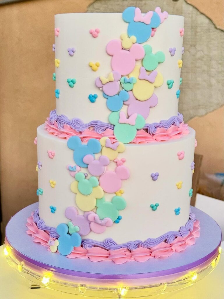 Pastel Mickey & Minnie cake