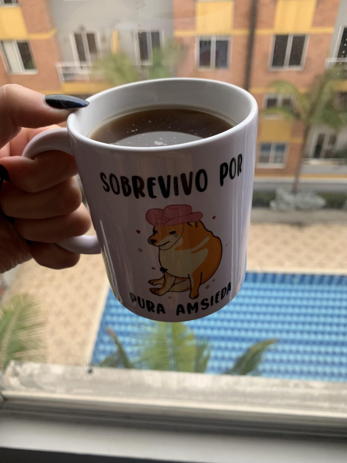 I love coffee 😌 Do you like my mug?