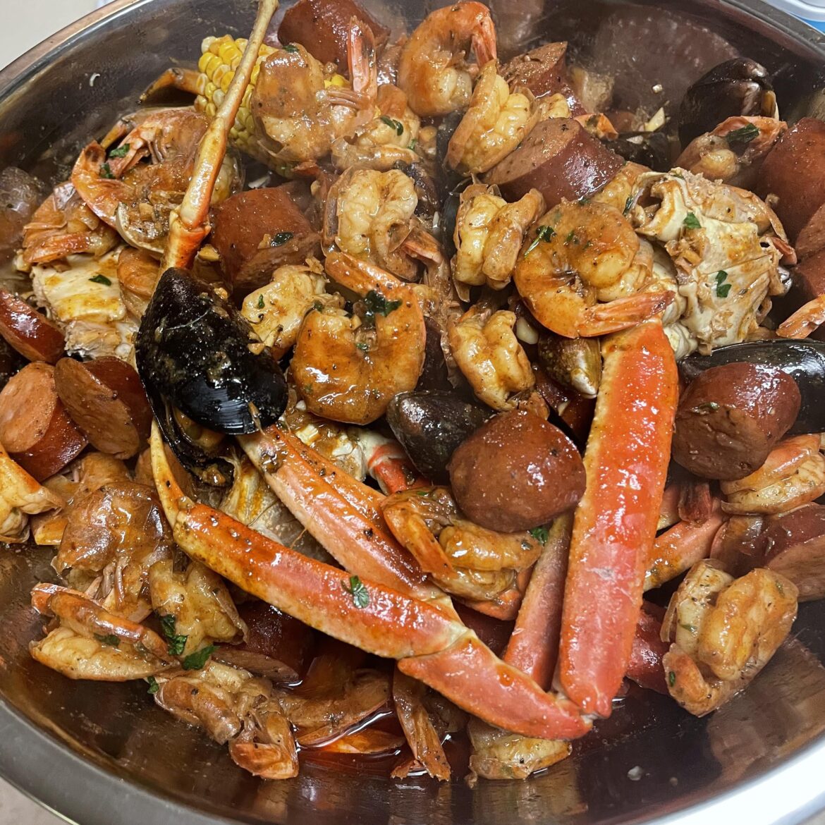 Love a good homemade seafood boil. Still searching for the perfect garlic sauce butter