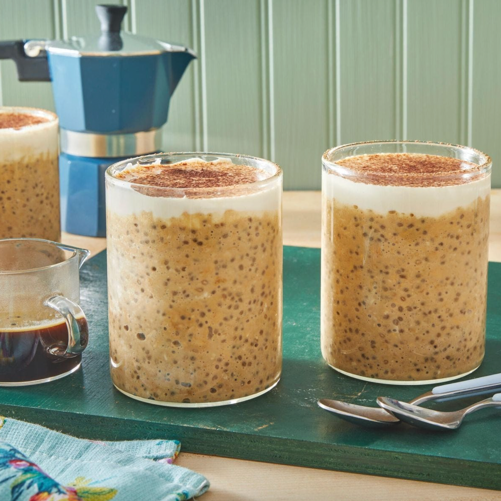 tiramisu overnight oats winter breakfast