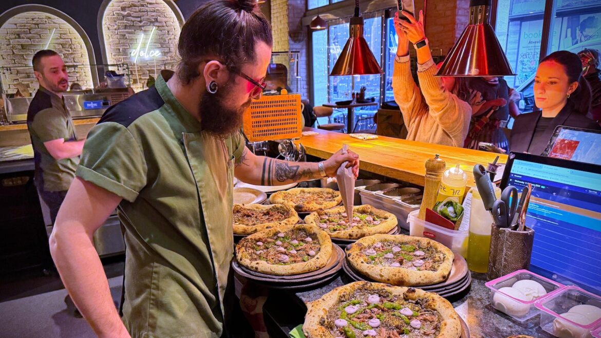 Budapest pizzeria offers time-travel twist with ancient Rome-inspired pie Budapest pizzeria offers time-travel twist with ancient Rome-inspired pie