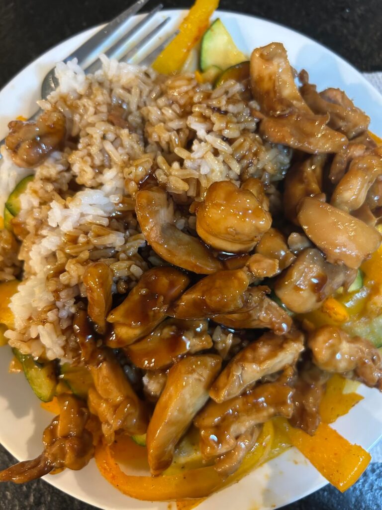 Chicken teriyaki with rice and veggies