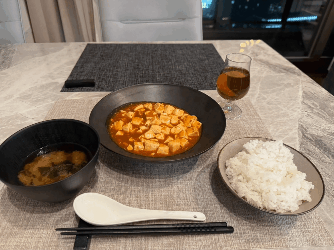 A simple Japanese home meal.
I started cooking a few years ago to rebuild my life.