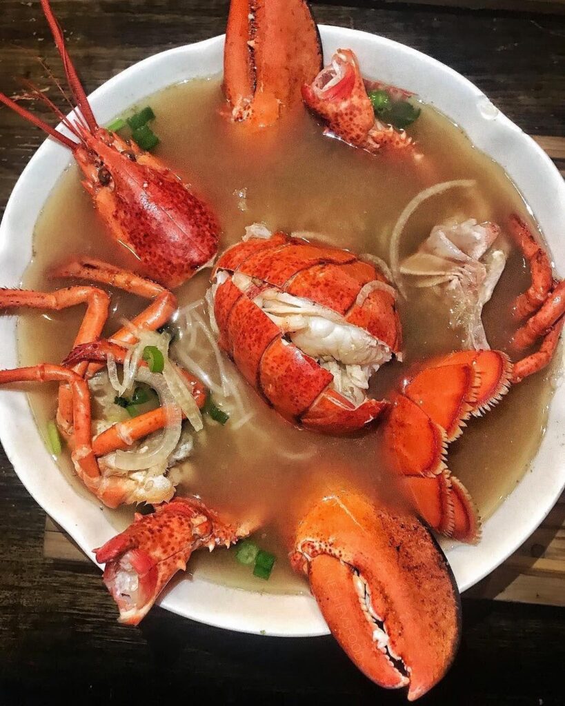 Iknow it shellfish 🦞 but I want you to be mine pho ever