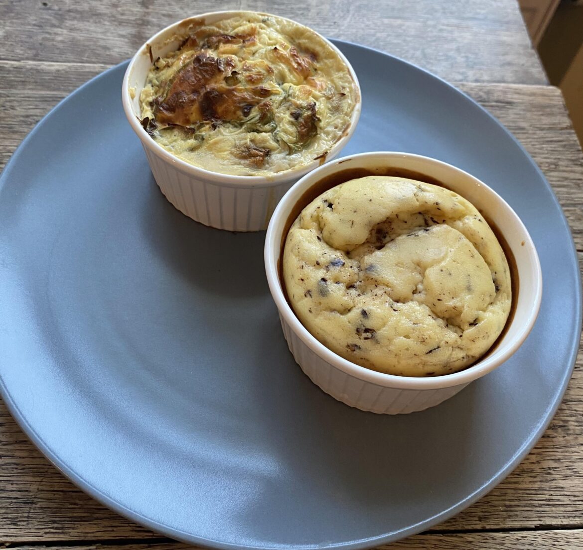 Oven-baked sweet and savoury breakfast, 405cal, 28g of protein