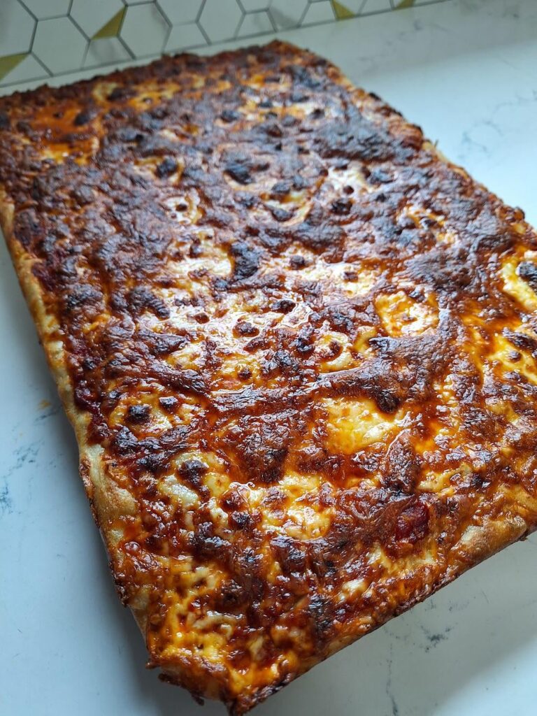 Ex-Michelin star chef making pizza at home