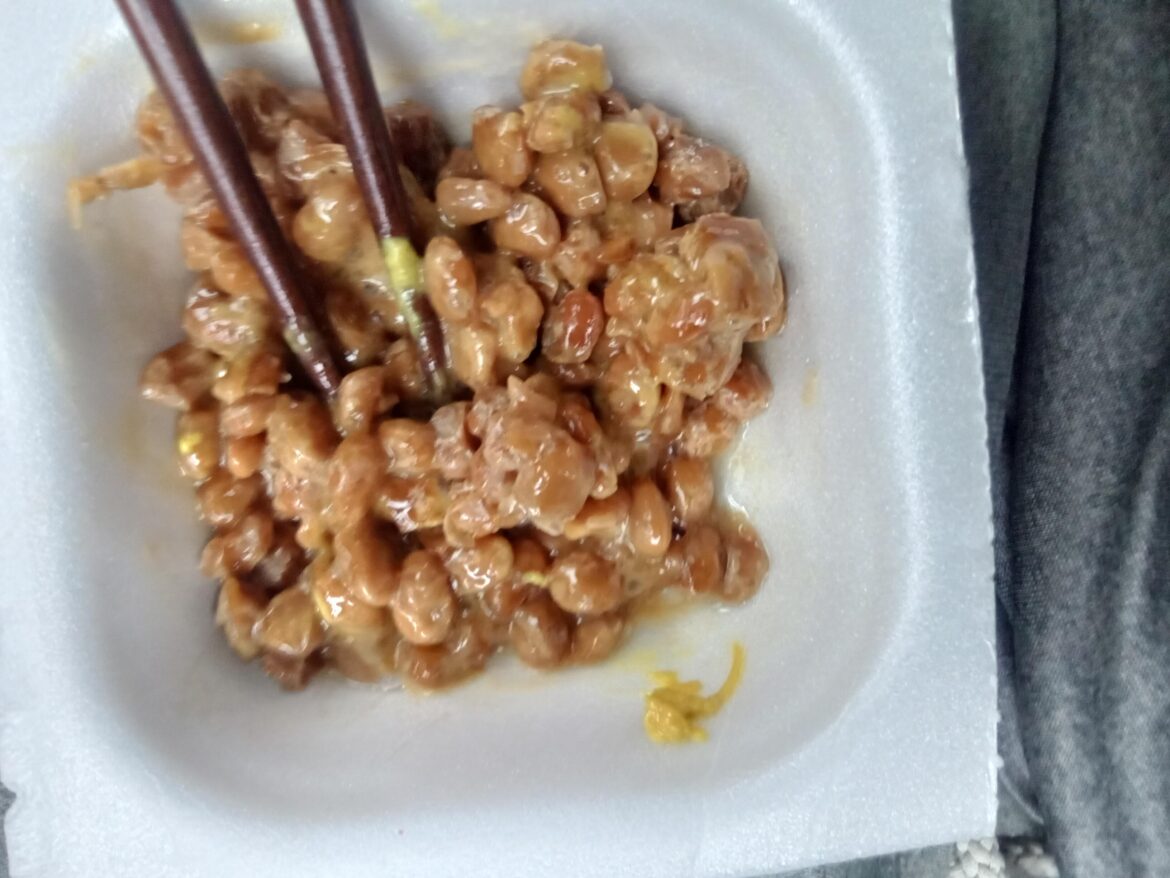 I ate Natto because of Ayame Tsutsui's video. うまい!