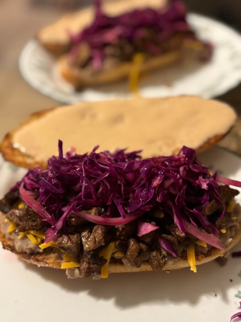 Vegan steak torta con arroz