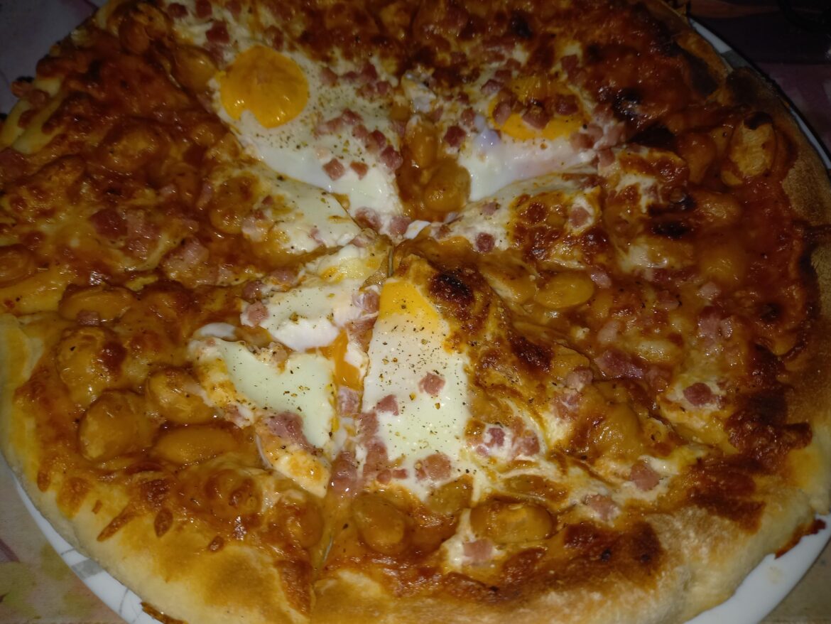 Homemade Beanzza. With the eggs on it