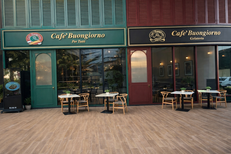 Cafe Buongiorno Opens New Sukhumvit 49 Outlet and Celebrates Prestigious Italian Honour for Commendatore Enzo Peroni