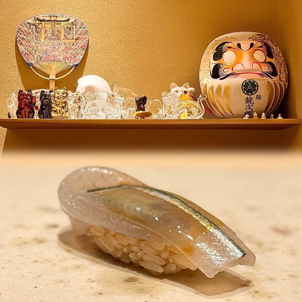 Sushi Ryujiro Main Counter, 鮨 龍次郎 (Tabelog Silver 4.40, 1*) Minamiaoyama, Tokyo