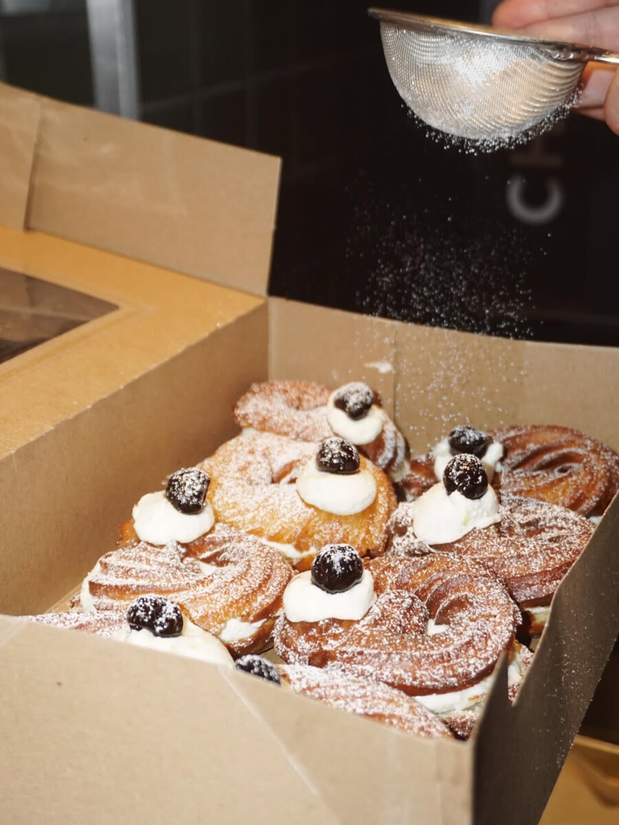 Gema Pizzeria - Where to find the best Zeppole di San Giuseppe in Montreal 