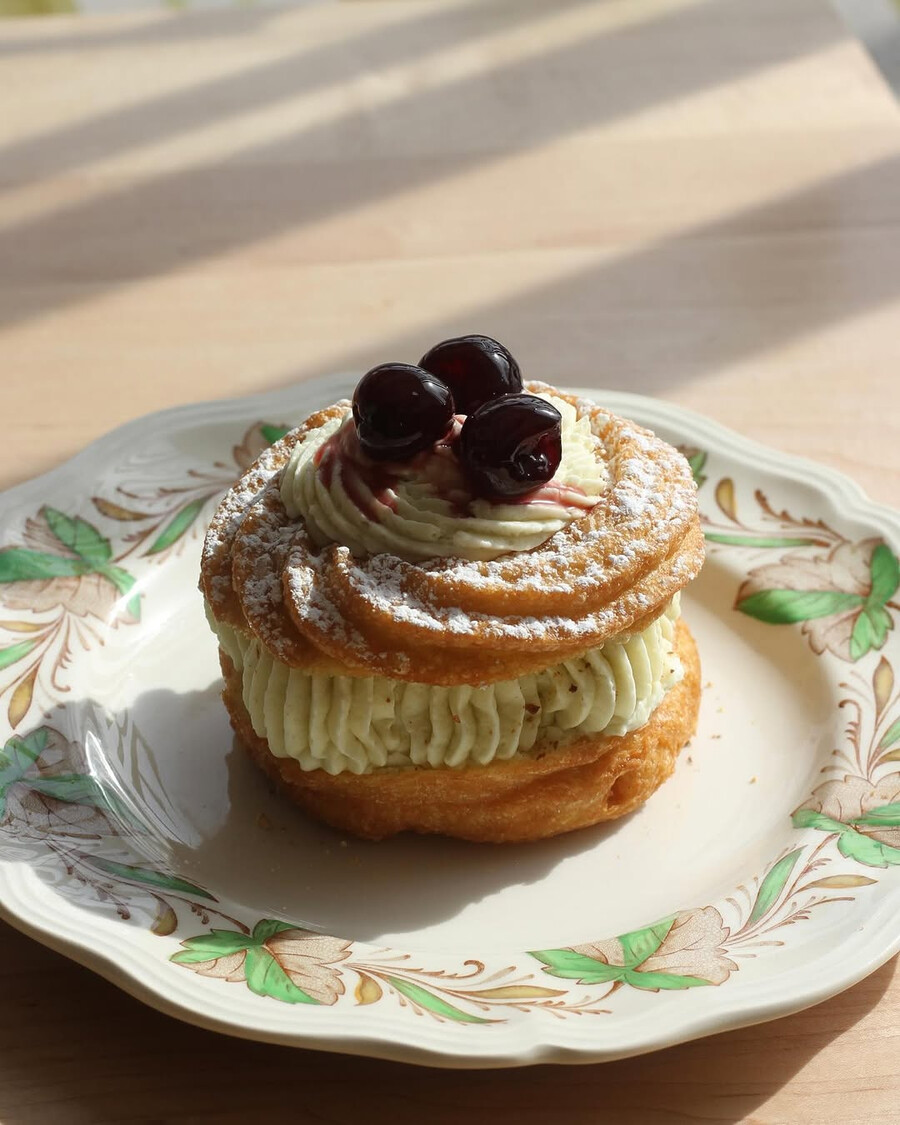 Bona Fide - Where to find the best Zeppole di San Giuseppe in Montreal 