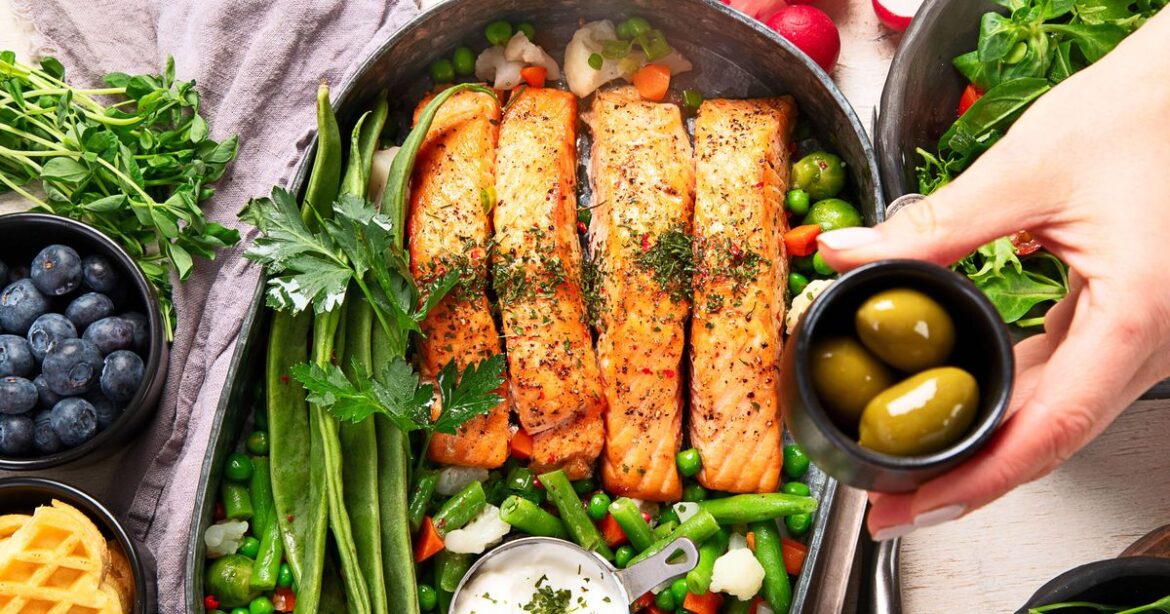 One-pan salmon will be full of flavour and ‘restaurant-worthy’ with 1 extra ingredient Wales Online