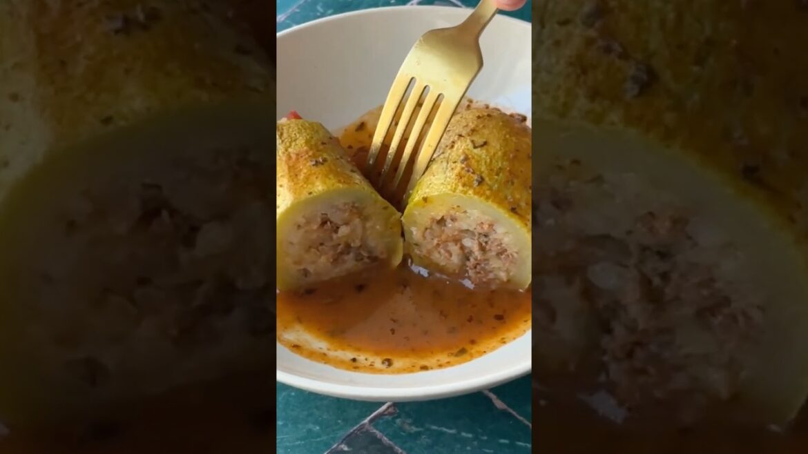 Traditional Turkish Dish: Turkish Stuffed Zucchini