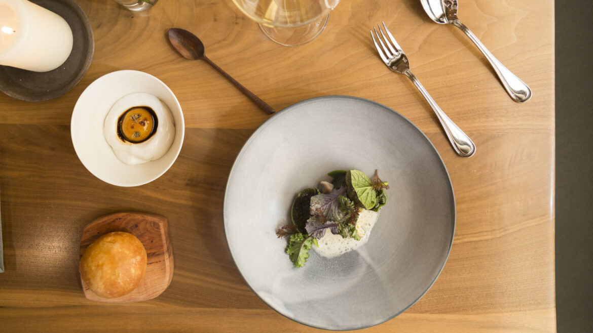 Chicago Ranks Among World’s Top 10 Food Cities: See the Full List Chicago Ranks Among World’s Top 10 Food Cities: See the Full List