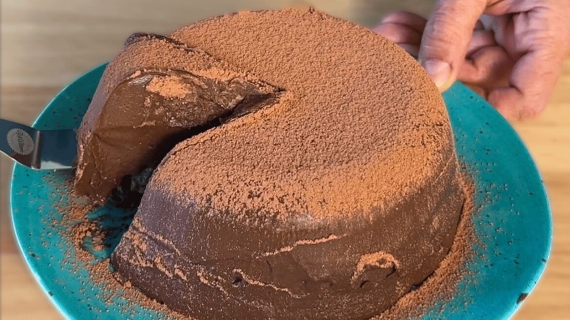 Your New Favorite Chocolate Dessert Is Made with Chickpeas! (no dairy, no eggs, no problem)