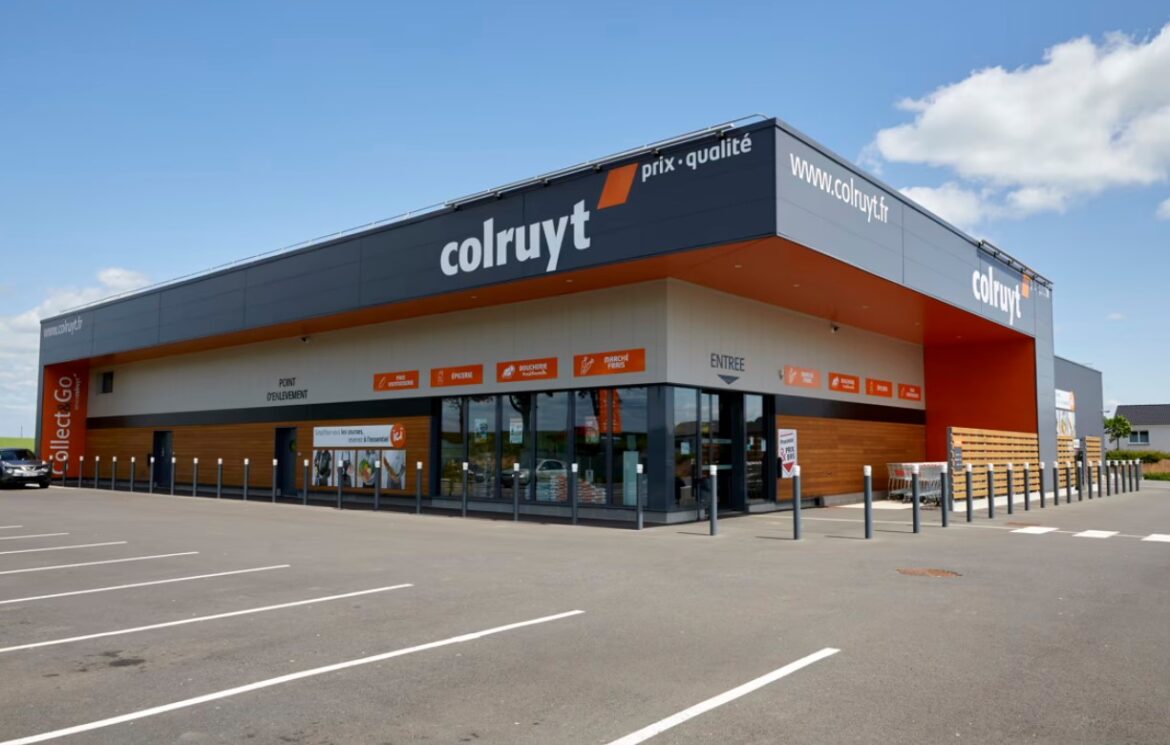 Colruyt confirms interest from other chains for French supermarkets
