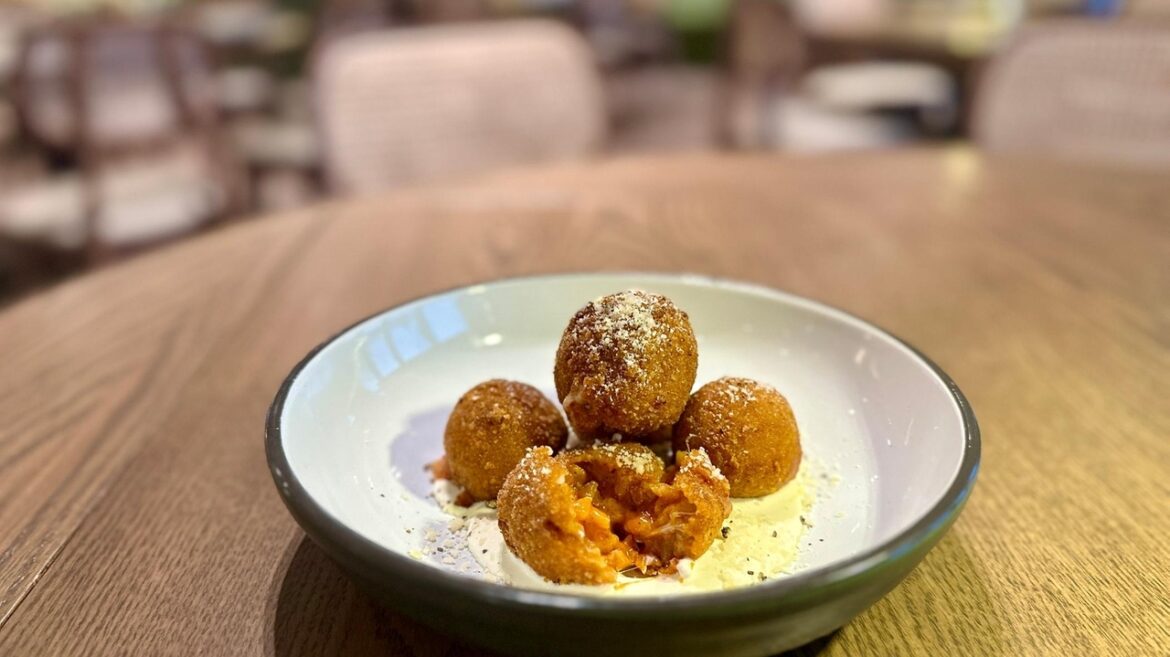 Acasa in Williston Park reinvents family-style Italian