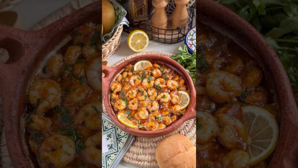 Tajine pil pil - طاجين بيل بيل #tajine_marocain #crevettes #طاجين #طاجين_مغربي #قمرون
