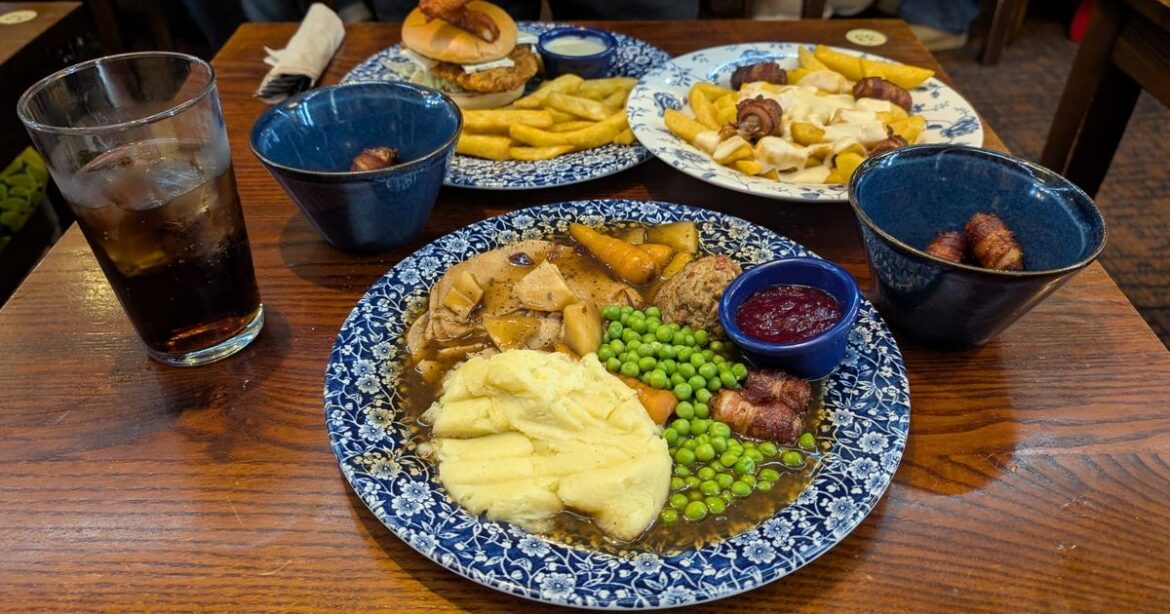 I tried the £14.99 Christmas dinner from Wetherspoons to see if it was better than my mum's